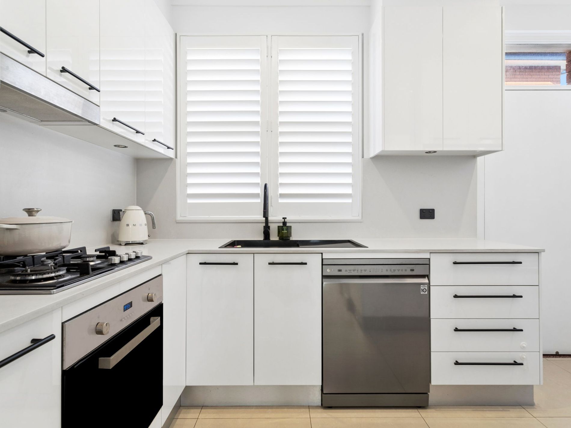 123-127 Alfred Street, Sans Souci