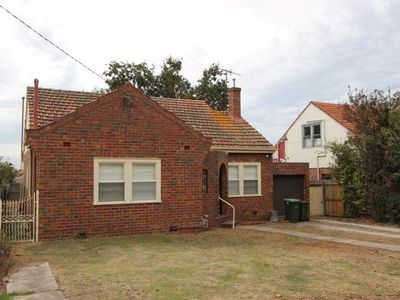 18 Douglass Street, Manifold Heights