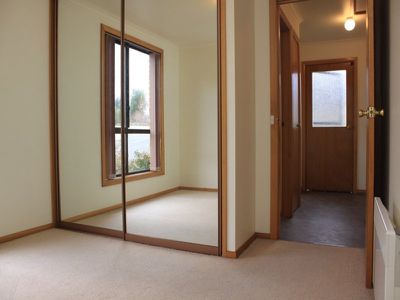 2 / 64 Sale Street, Huonville