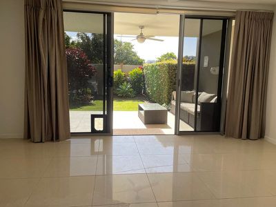 5 / 39-45 Kingsford Smith Parade, Maroochydore