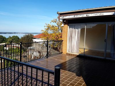 1 / 99 Lake Heights Road, Lake Heights