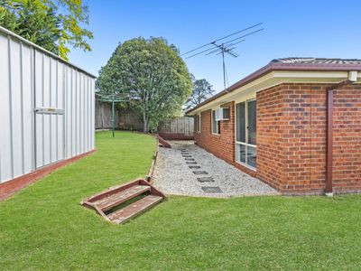 8 Buckingham Pl, Frankston South