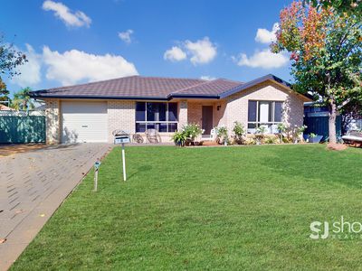 8 Lansdowne Drive, Dubbo