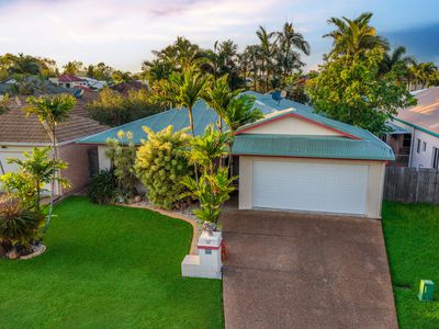 15 Blue Lake Court, Kirwan