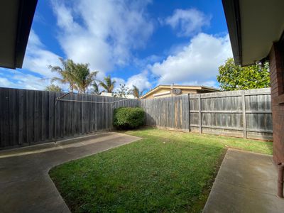 2 / 59 Duncans Road, Werribee