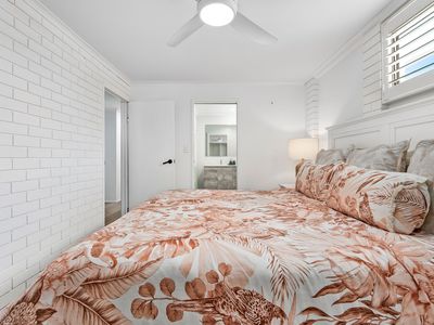 1 / 18 Jacaranda Avenue, Tweed Heads West