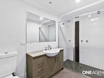 179 / 230 Pulgul Street, Urangan