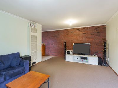 1 / 105 Market Road, Werribee