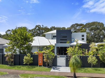 28 Selkirk Way, Peregian Springs