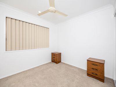 8 Kennedy Court, Urraween
