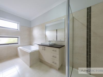 46 Gallery Avenue, Melton West