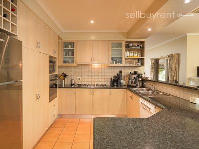 1 AVONDALE DRIVE, Wodonga
