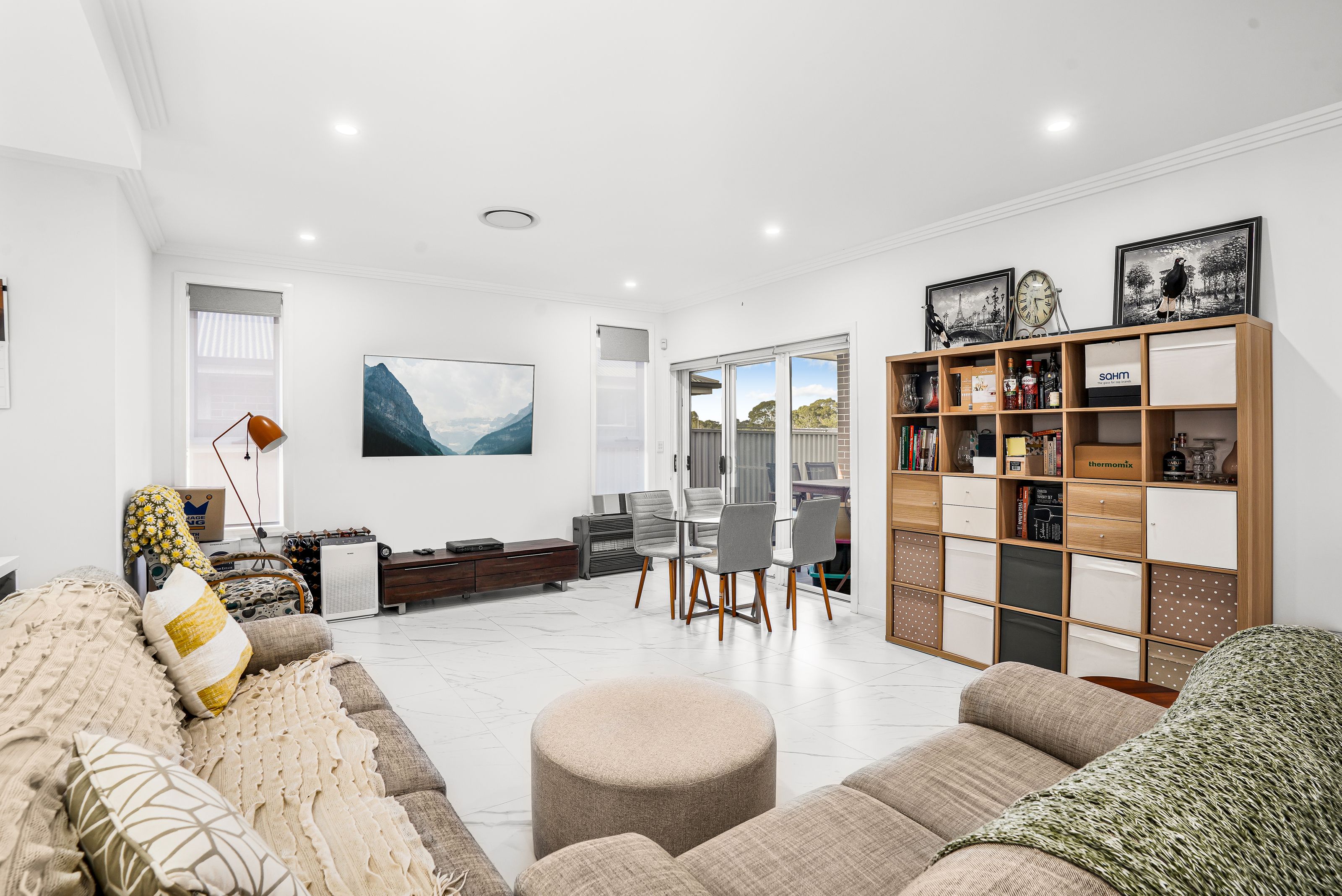 122 Armoury Road, JORDAN SPRINGS