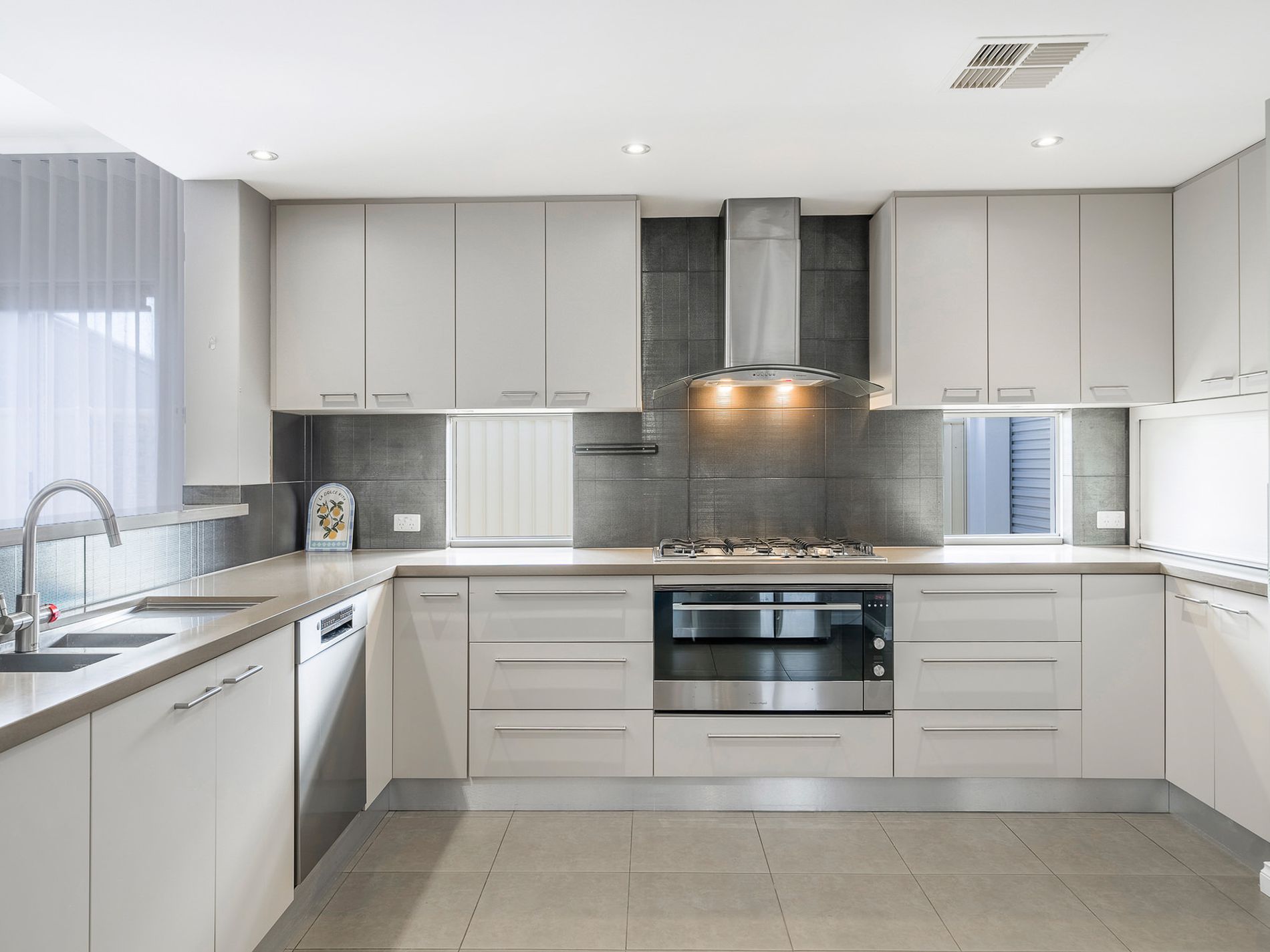 51 Mattingleys Approach, Burns Beach