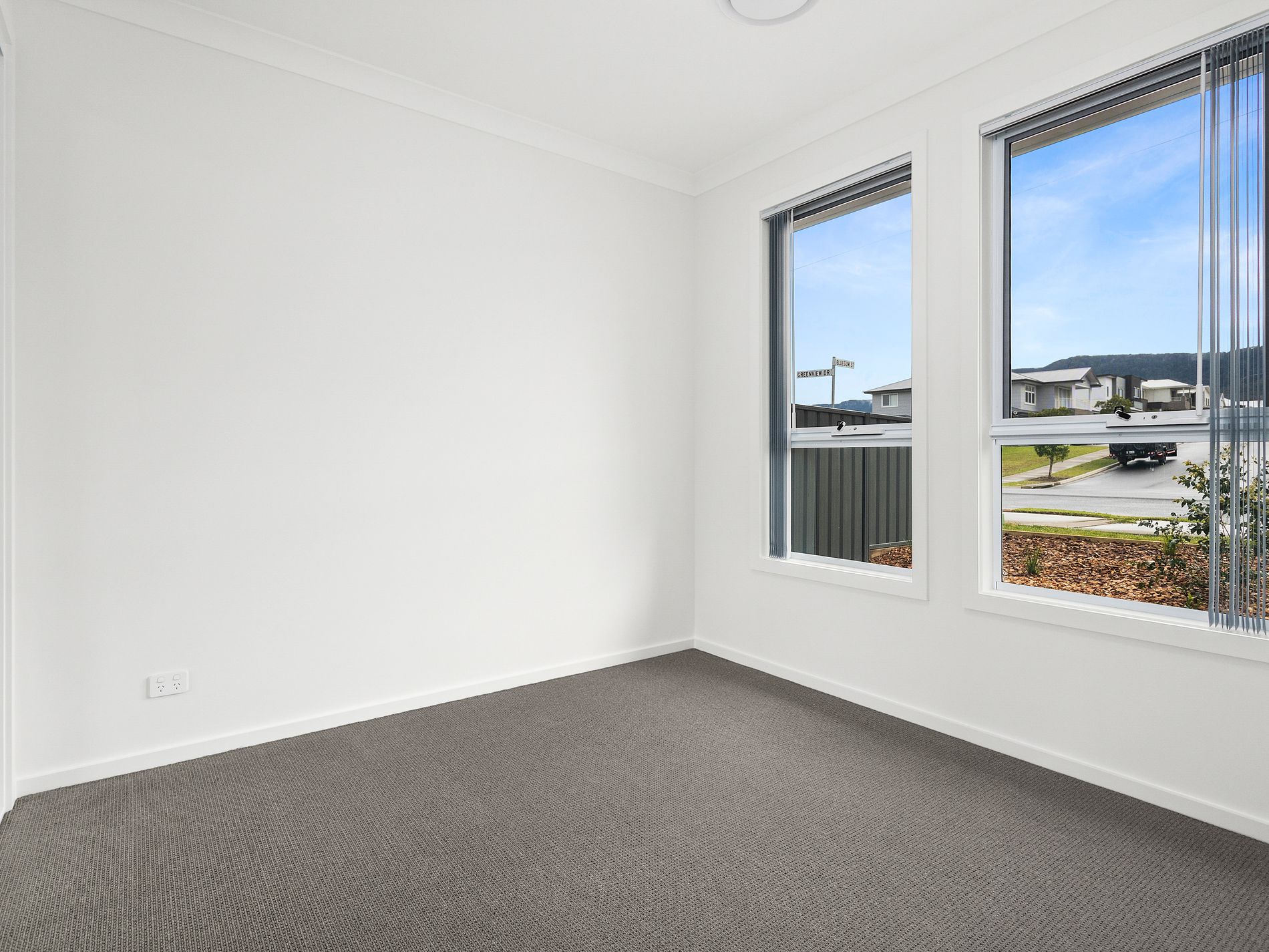 54 Greenview Drive, Horsley