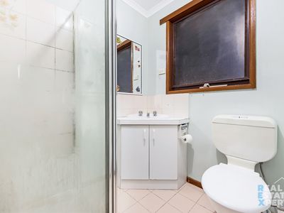 44 Coral Drive, Hampton Park