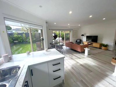 4 / 48 - 50 Kanooka Grove, Clayton