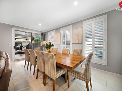 48 Oaklands Circuit, Gregory Hills