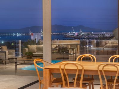 1 Balmoral Drive, Castle Hill