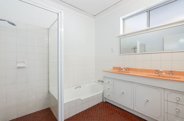 101 Rae Road, Safety Bay