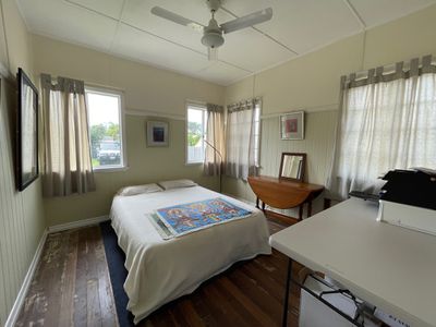 12 Hamer Street, Urangan