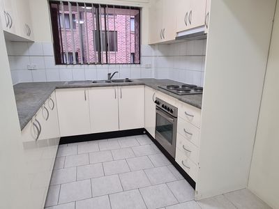 10 / 227 Targo Road, Toongabbie