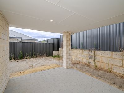 4 Malurus Way, Wellard