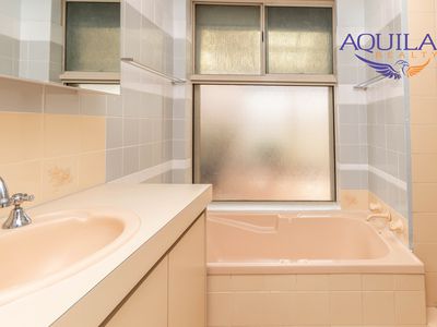 72 Lewis Jones Cross, Stratton