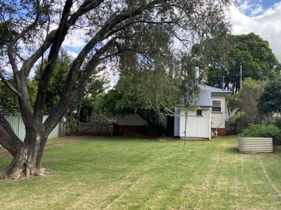 35 Tolmie Street, South Toowoomba