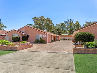 2 / 27 South Street, Tuncurry