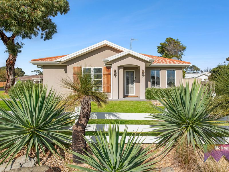1 Santa Rosa Circuit, Rosebud