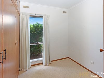 1 Hoskin Court, Horsham