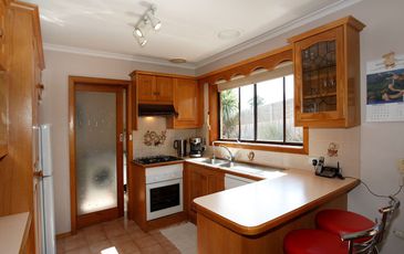 17 Keys Court, Narre Warren
