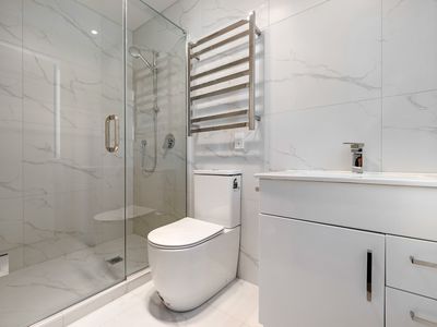 1C Flamingo Court, Goodwood Heights