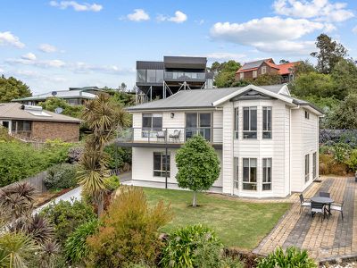 17 Lachlan Parade, Trevallyn