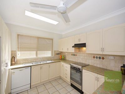 9 Cardwell Court, Kirwan