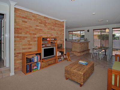 18 Tindals Crescent, Kalgoorlie