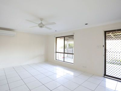 6 Belmore Drive, Rochedale South