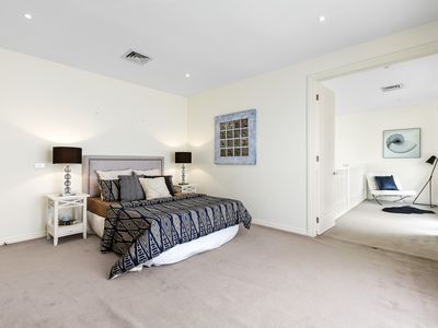 2 / 47 Venice Street, Mentone