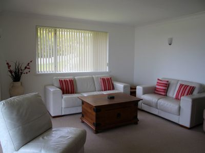 13 Stephen Street, Forster
