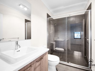 9 Zagros Street, Clyde North