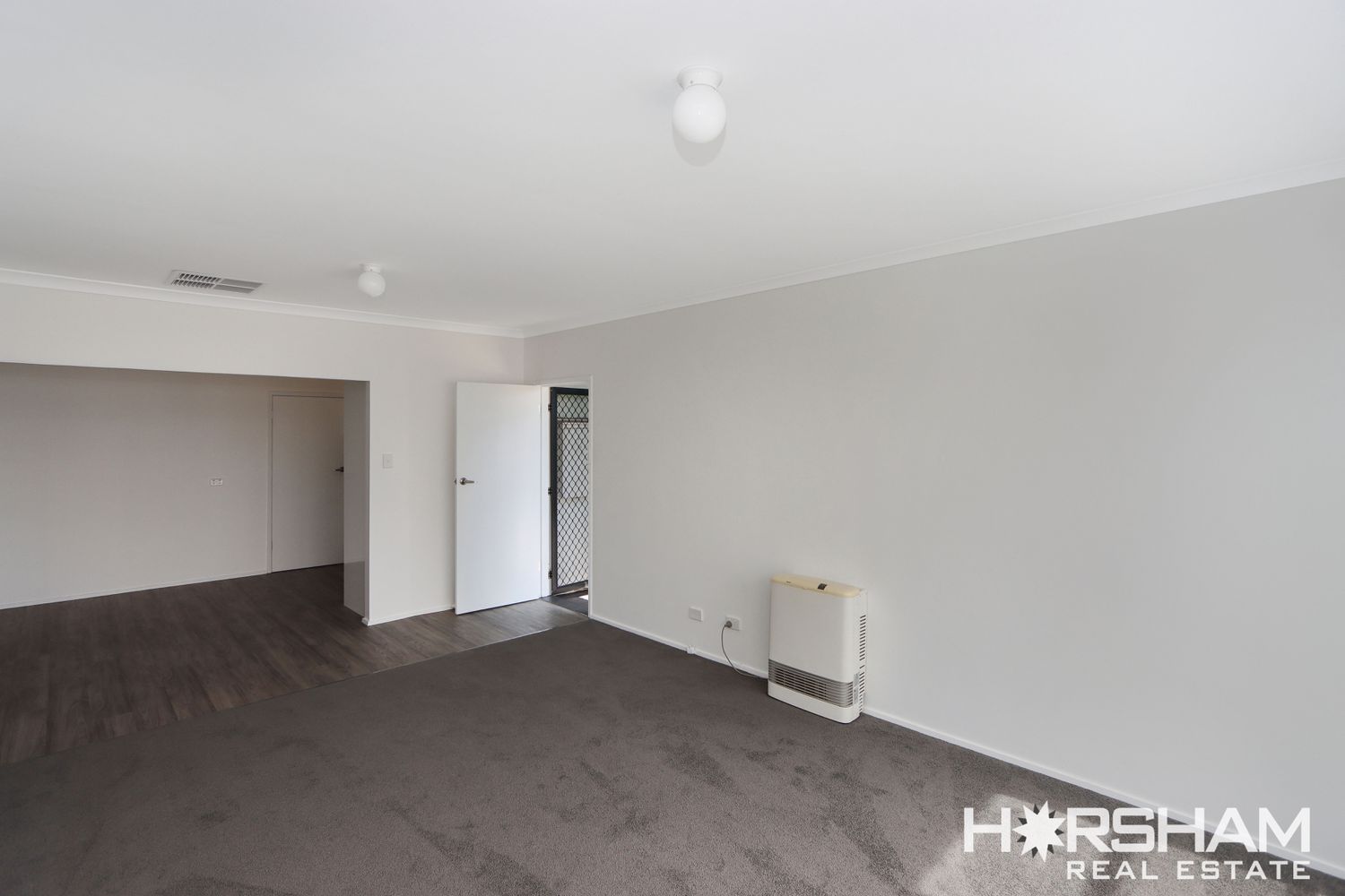 8 Watts Street, Horsham