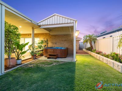 9 Iris Court, Coodanup