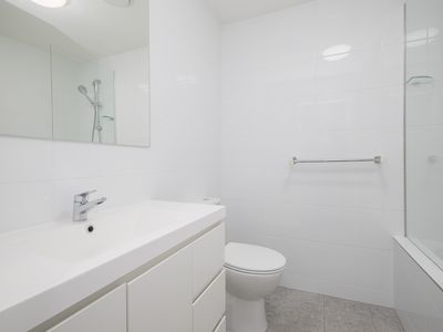 12 MAGPIE AVENUE, Elermore Vale