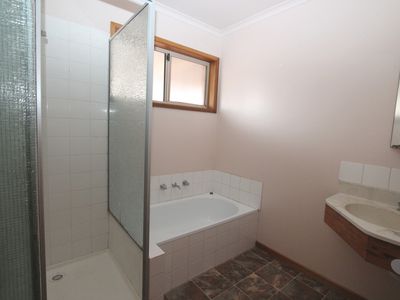 2 / 3 Margarets Lane, Warrnambool