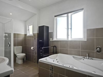 72 Avenue North Road, Levin