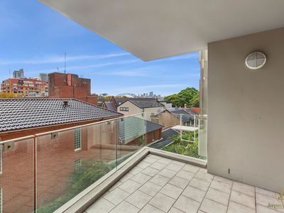 202 / 1A Tusculum Street, Potts Point