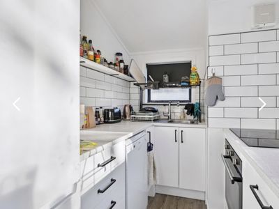 A / 11 Islington Street, North East Valley
