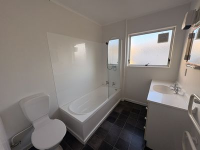 F / 229 Highgate, Roslyn