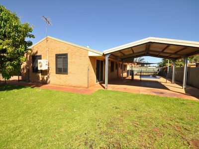 30 Etrema Loop, South Hedland